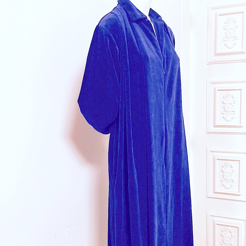 Vintage, Gorgeous Velvet, ZipUp Loungewear Robe